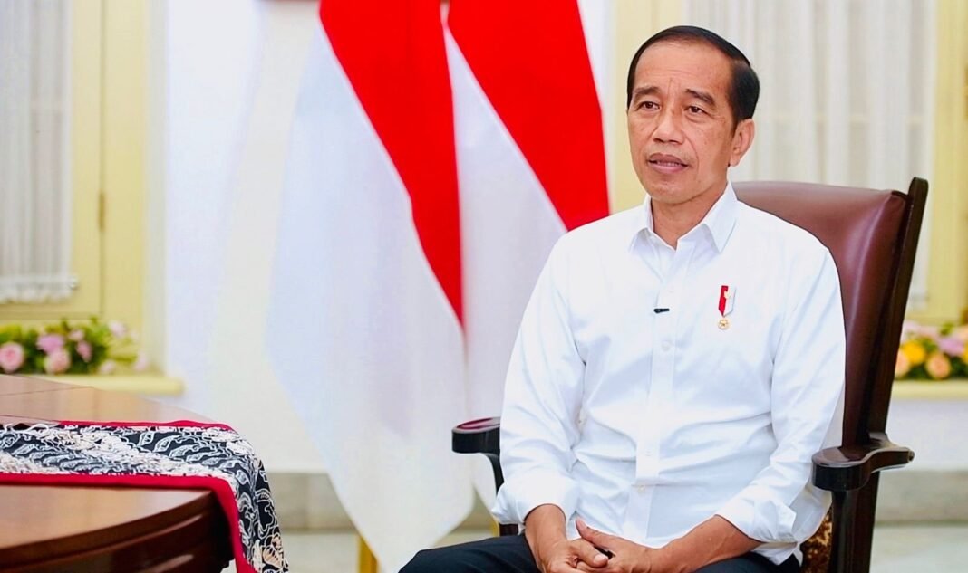 Omicron Melonjak, Jokowi Minta Masyarakat Tak Bereaksi Berlebihan Omicron Melonjak, Jokowi Minta Masyarakat Tak Bereaksi Berlebihan
