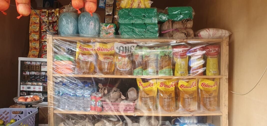 Meski Stok Terbatas, Harga Minyak Goreng di Mamuju Tengah Stabil Meski Stok Terbatas, Harga Minyak Goreng di Mamuju Tengah Stabil