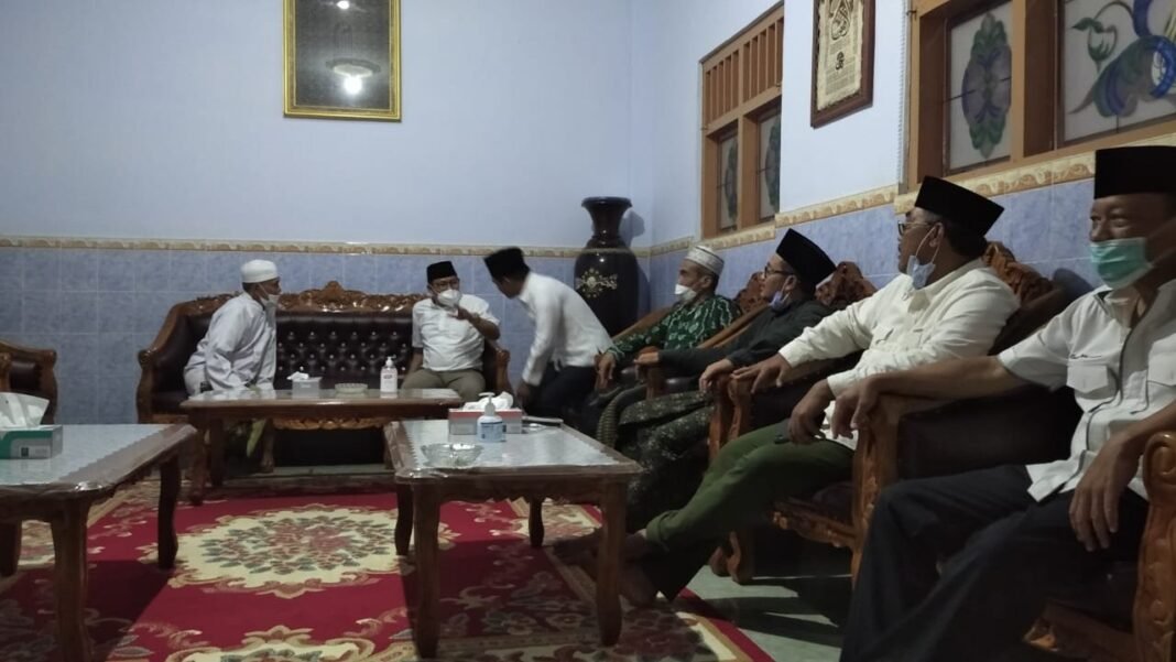 Galang Dukungan Capres 2024, Muhaimin Iskandar Safari ke Ponpes di Lumajang Galang Dukungan Capres 2024, Muhaimin Iskandar Safari ke Ponpes di Lumajang