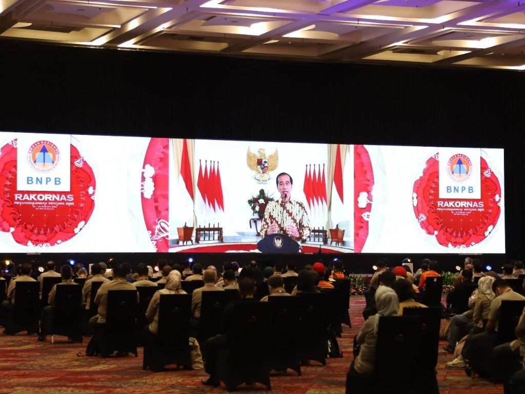 Jokowi Sebut Penanggulangan Bencana Harus Terpadu dan Sistematis Jokowi Sebut Penanggulangan Bencana Harus Terpadu dan Sistematis