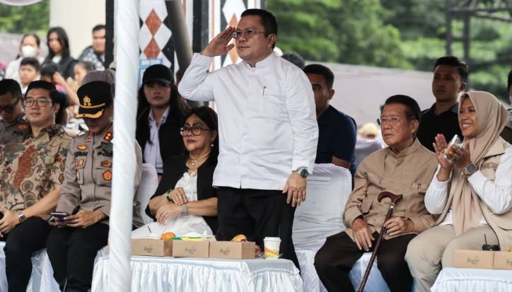 Perayaan Hut ke-155, Wali Kota Wesly Silalahi dan jajaran pejabat lainnya. 