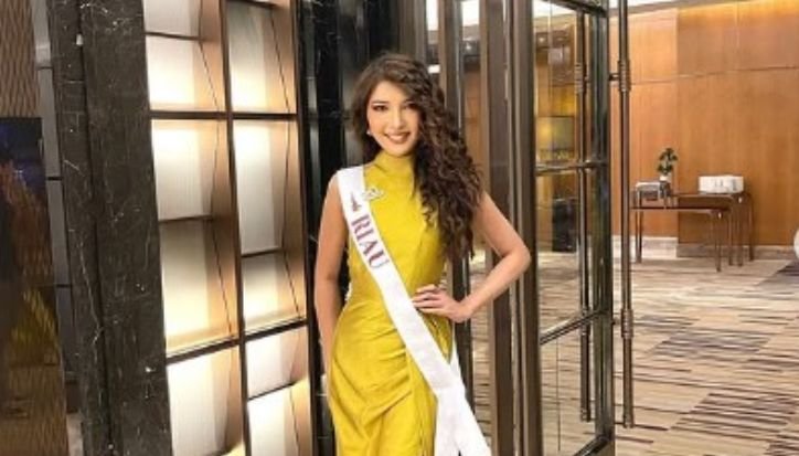 Puteri Indonesia Riau 2024 Jeny Rahmadial Fitri