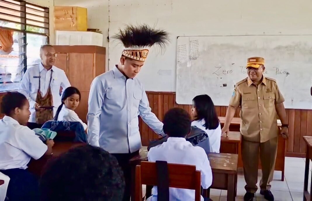 Wakil Presiden Gibran Rakabuming Raka saat Kunker ke Yahukimo. (Foto: Satpres)