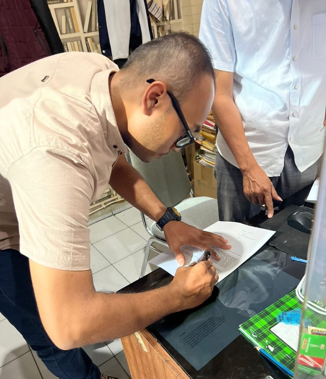 LBH Dewan Pimpinan Pusat Gerakan Angkatan Muda Kristen Indonesia apresiasi Polsek Tanah Abang. (Foto: LBH GAMKI)