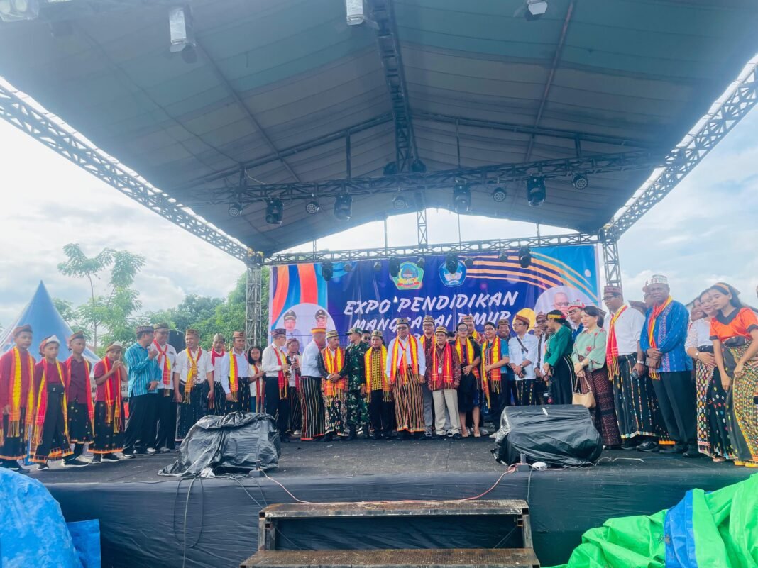 Sambut Hardiknas 2026, Dinas Pendidikan dan Kebudayaan Kabupaten Manggarai Timur menggelar Expo Pendidikan. (Foto: Ist)