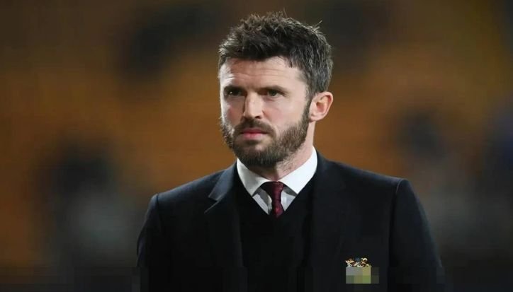 Michael Carrick Difavoritkan Jadi Manajer Permanen Manchester United Michael Carrick