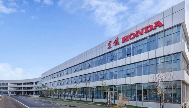 Honda Rugi Tahunan Pertama dalam 70 Tahun, Bisnis Mobil Listrik Jadi Beban jepang
