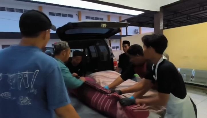 Dibunuh Adik Ipar, Pria di Deli Serdang Ditemukan Mengambang di Kolam Tambak dibunuh