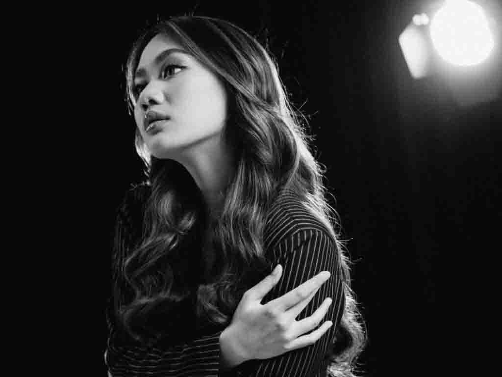 Ardhita Rilis Ulang Lagu Cinta Mati Karya Ahmad Dhani Ardhita Rilis Ulang Lagu Cinta Mati