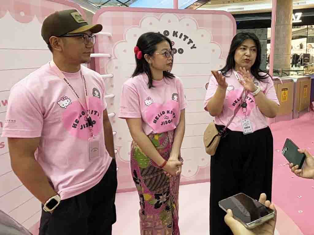 Suasana grand opening pop-up store, Hello Kitty X Jisoo di Jakarta. (Foto: Istimewa)