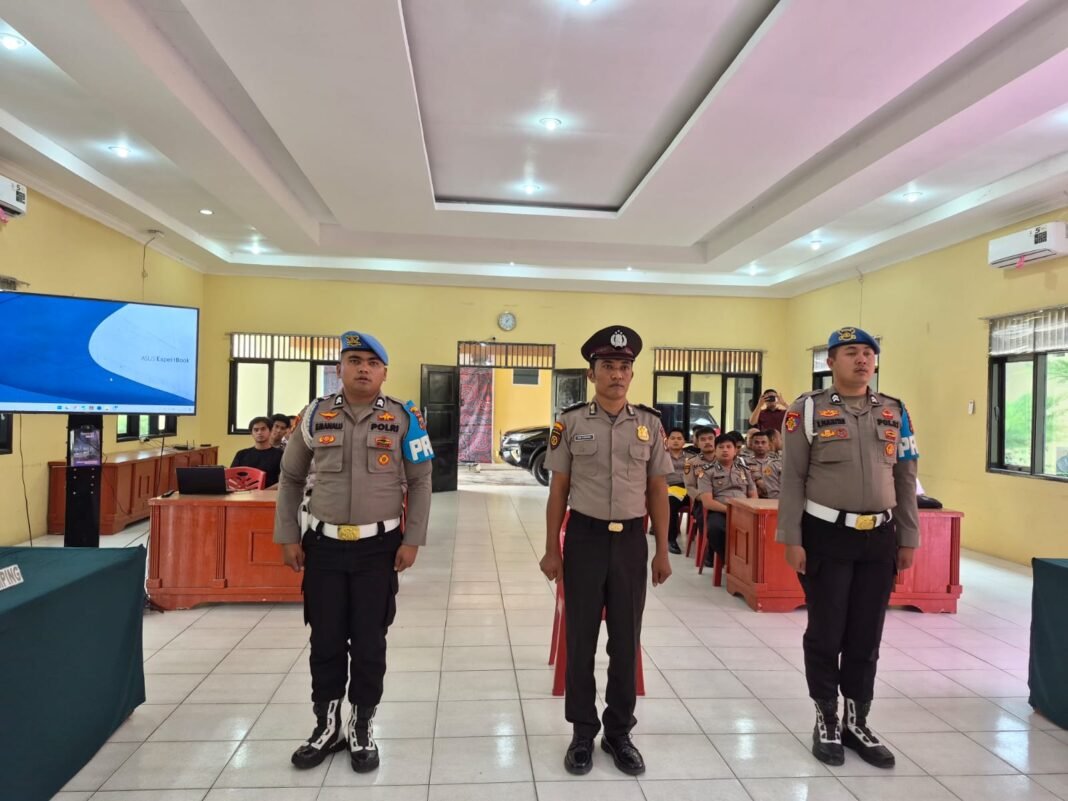 Polres Toba Gelar Sidang KKEP, Briptu A.T Direkomendasikan Dipecat Polres Toba Gelar Sidang KKEP, Briptu A.T Direkomendasikan Dipecat
