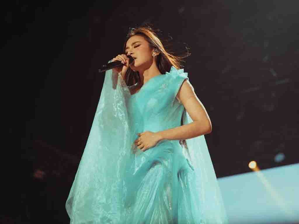 Mahalini Konser KOMA Live in Concert di Kuala Lumpur