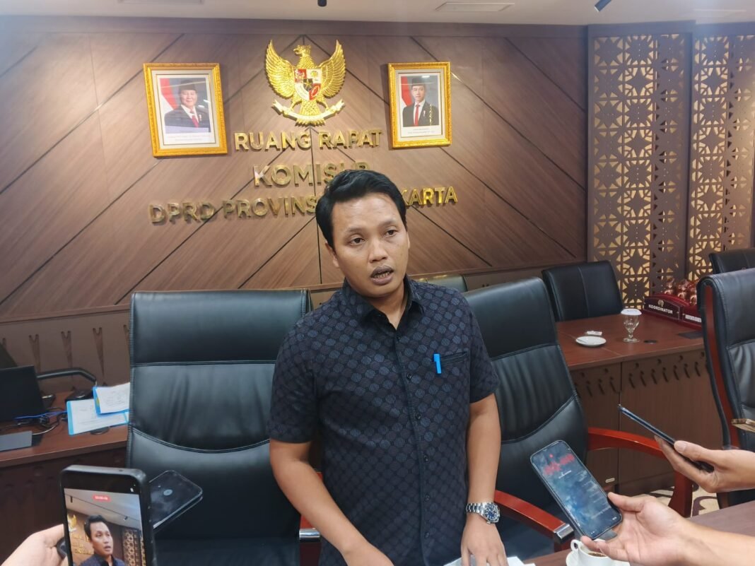 Temuan Pansus DPRD DKI: Pasar Asemka Tak Kantongi SLF dan Kantor Ajinomoto 17 Tahun Acuhkan Izin SLF Temuan Pansus DPRD DKI: Pasar Asemka Tak Kantongi SLF dan Kantor Ajinomoto 17 Tahun Acuhkan Izin SLF