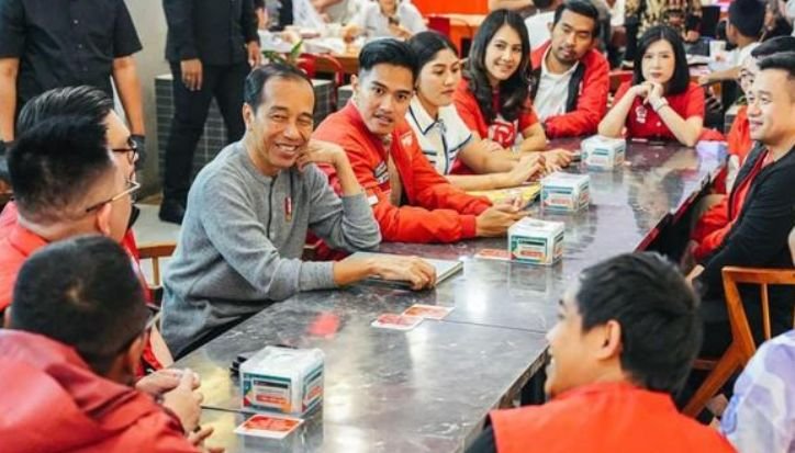 Grace Natalie: Jokowi Segera Kenakan Jaket PSI dan Keliling Indonesia sebagai Ketua Dewan Pembina Jokowi