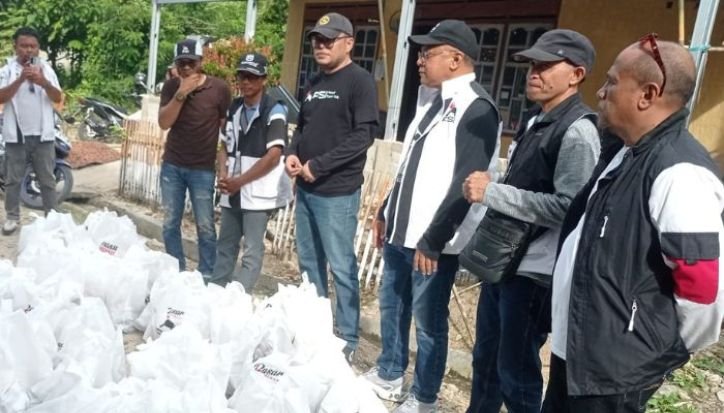 PSI Salurkan 1.500 Paket Bantuan untuk Korban Gempa Sigi PSI
