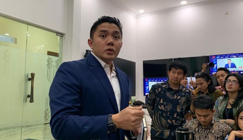 Seskab Teddy: Tak Bebani APBN, Kelebihan Biaya Lawatan Presiden Dibayar Prabowo Sekretaris Kabinet (Seskab) Teddy Indra Wijaya