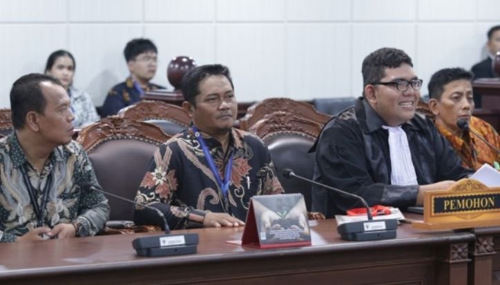 Syarat Mundur Perangkat Desa yang Maju Pilkades Digugat ke MK Pilkades
