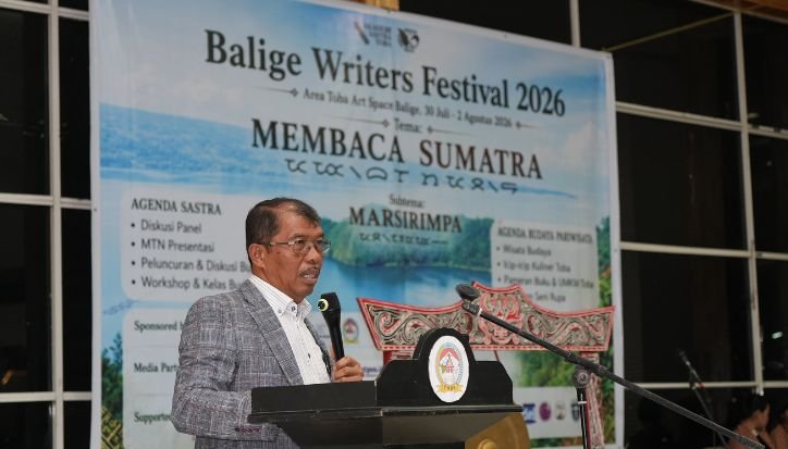 Dibuka Wakil Bupati Toba, Balige Writers Festival 2026 Perkuat Literasi, Sastra, dan Budaya Menulis Wakil Bupati Toba Audi Murphy O. Sitorus