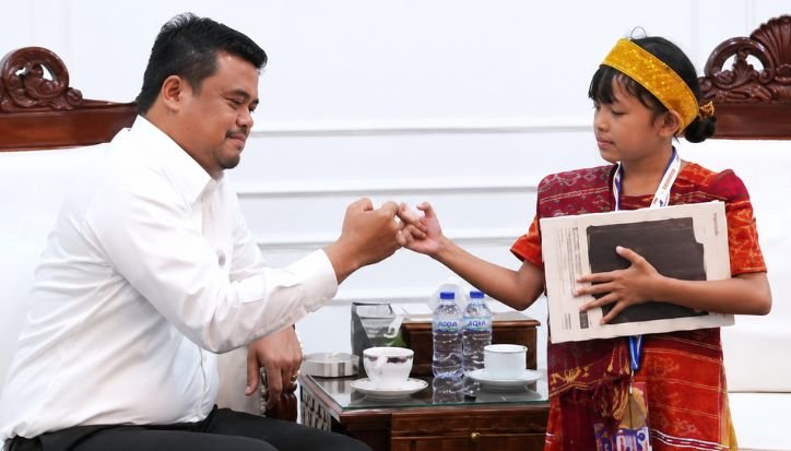 Siswi Kelas I SD asal Labuhanbatu Raih Emas dan Top Score ASMC 2026, Bobby: Mengharumkan Indonesia Bobby dan Caroline