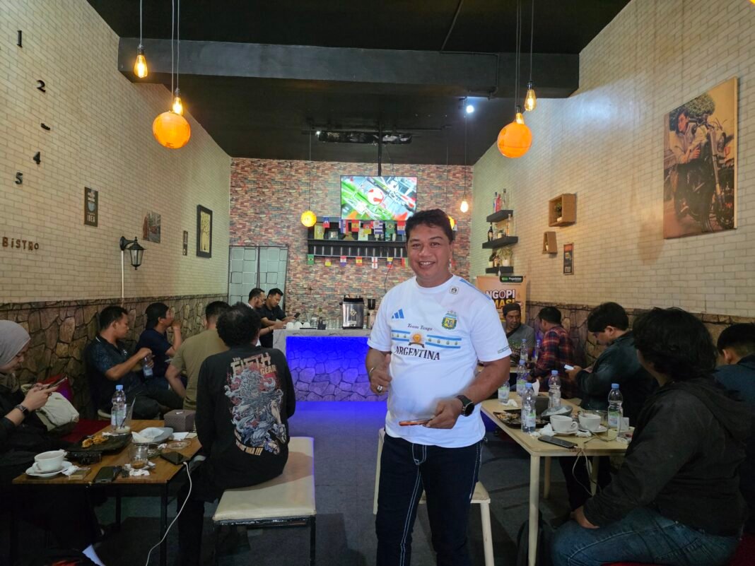 Serunya Nobar Piala Dunia Bareng Intel Kodam di Sulsel Serunya Nobar Piala Dunia Bareng Intel Kodam di Sulsel