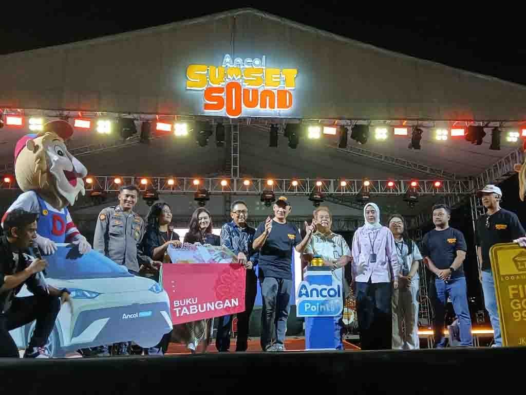 Ribuan Pengunjung Saksikan Undian Ancol Points dengan Hadiah Mobil Listrik Suasana undian Ancol Points di panggung Ancol Sunset Sound. (Foto: Istimewa)