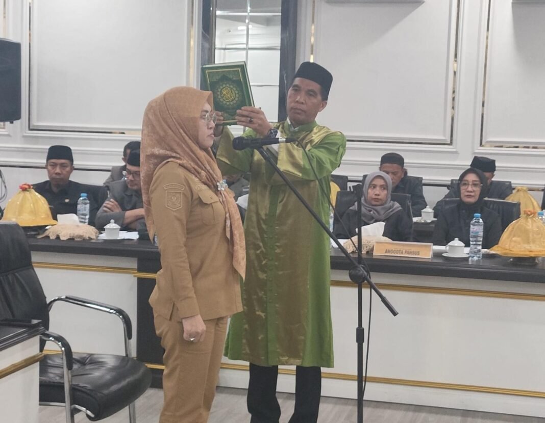 Bupati Gowa Walk Out Sidang Hak Angket, Sebut Pansus tak Ada Keadilan Bupati Gowa Walk Out Sidang Hak Angket, Sebut Pansus tak Ada Keadilan