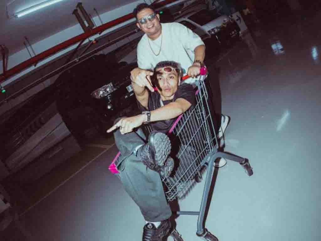 Mario G Klau dan Juan Reza Rilis Lagu Kolaborasi Baby Pelan Pelan Dua musisi Timur Indonesia, Mario G Klau dan Juan Reza. (Foto: Istimewa)