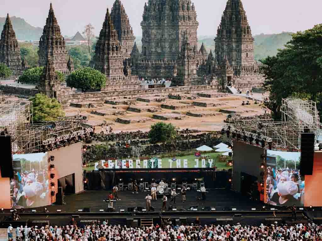 NIKI hingga Natasha Elvira Mentas di Hari Kedua Prambanan Jazz Festival 2026 Suasana hari kedua Prambanan Jazz Festival 2026. (Foto: Istimewa)
