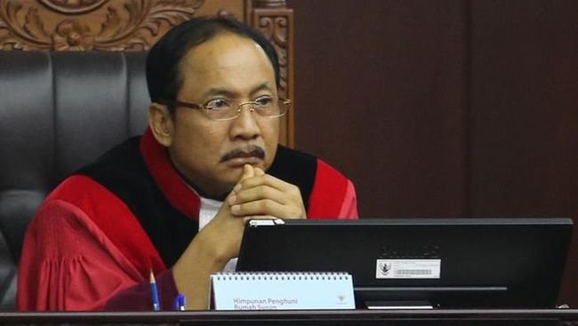 MK Tegaskan Program MBG Tidak Boleh Pakai Dana Pendidikan Ketua MK Suhartoyo