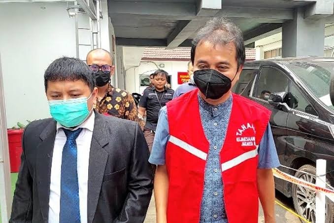 Roy Suryo Minta Kompensasi Rp206 Juta, Klaim Rugi akibat Ditahan Empat Hari Tersangka kasus ujaran kebencian, Roy Suryo. (Foto: Int)