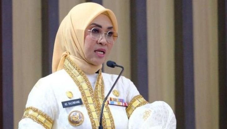 45 Anggota DPRD Gowa Kompak Usulkan Pemakzulan Bupati Sitti Husniah Talenrang Bupati Sitti Husniah Talenrang.