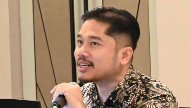 Denny Indrayana Buka Sayembara Ijazah Gibran, Josua Sinambela: Ini Bukan Cara Menguji Hukum Josua Sinambela