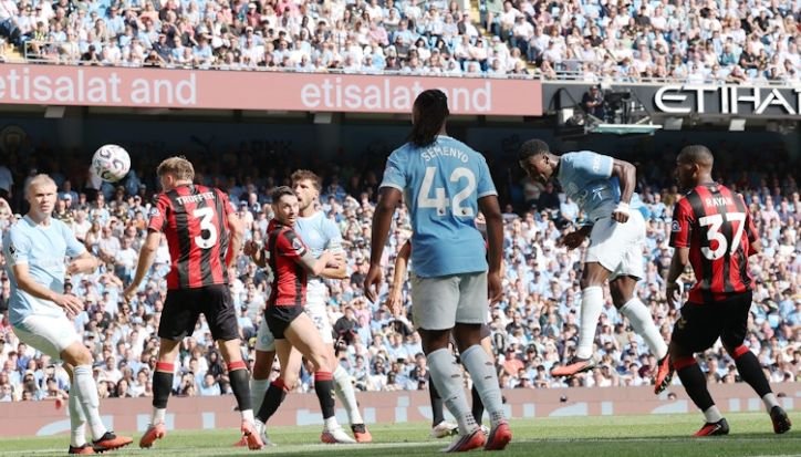 Guéhi mencetak gol penyama kedudukan pada menit ke-85.