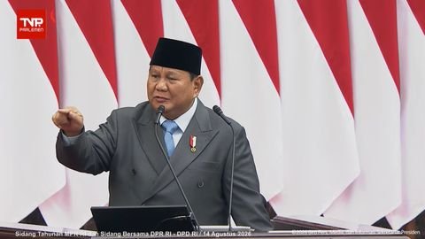 Prabowo Soroti Tambang Timah Ilegal Bangka Belitung, Minta TNI-Polri Bongkar Aktor di Baliknya Prabowo Soroti Tambang Timah Ilegal Bangka Belitung, Minta TNI-Polri Bongkar Aktor di Baliknya