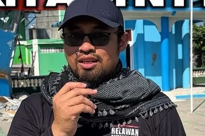 Kelelahan saat Jalankan Misi Kemanusiaan di Flores, Relawan Gerak Bareng Meninggal Dunia Relawan Komunitas Gerak Bareng Jakarta, Ahmad Zaki meninggal dunia saat bantu korban gempa di Kabupaten Manggarai Timur, NTT. (Foto: Dok. Pribadi)
