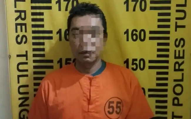Berkedok Janji Nikah, TKW di Tulungagung Tertipu Rp622 Juta Pelaku penipuan terhadap TKW di Tulungung. (Foto: Dok. Polisi)