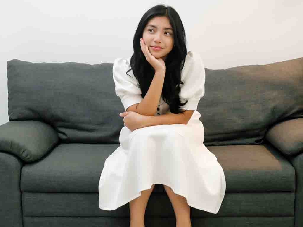 Penyanyi solo, Caltha. (Foto: Istimewa)