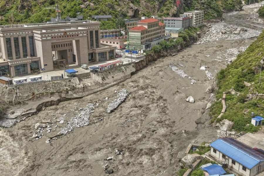 Dahsyatnya Banjir Nepal, 162 Orang Tewas dan Ratusan Belum Ditemukan Kondisi akibat tanah longsor di Nepal. (Foto: Al Jazeera)