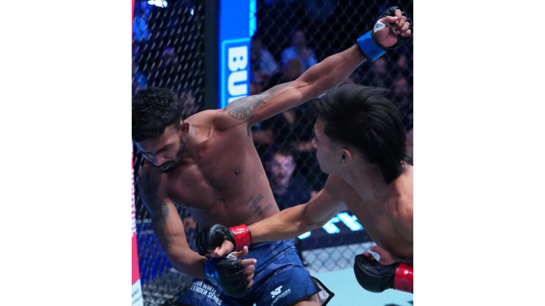Bilal Hasan Ukir Sejarah, Petarung Berdarah Indonesia Dapat Kontrak UFC Usai Menang TKO 45 Detik Bilal Hasan Ukir Sejarah, Petarung Berdarah Indonesia Dapat Kontrak UFC Usai Menang TKO 45 Detik