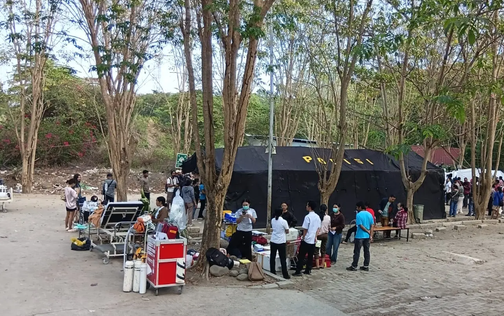 Kemenpar dan BPOLBF Prioritaskan Keselamatan Wisatawan dan Identifikasi Dampak Gempa NTT di Industri Pariwisata Kemenpar dan BPOLBF Prioritaskan Keselamatan Wisatawan dan Identifikasi Dampak Gempa NTT di Industri Pariwisata