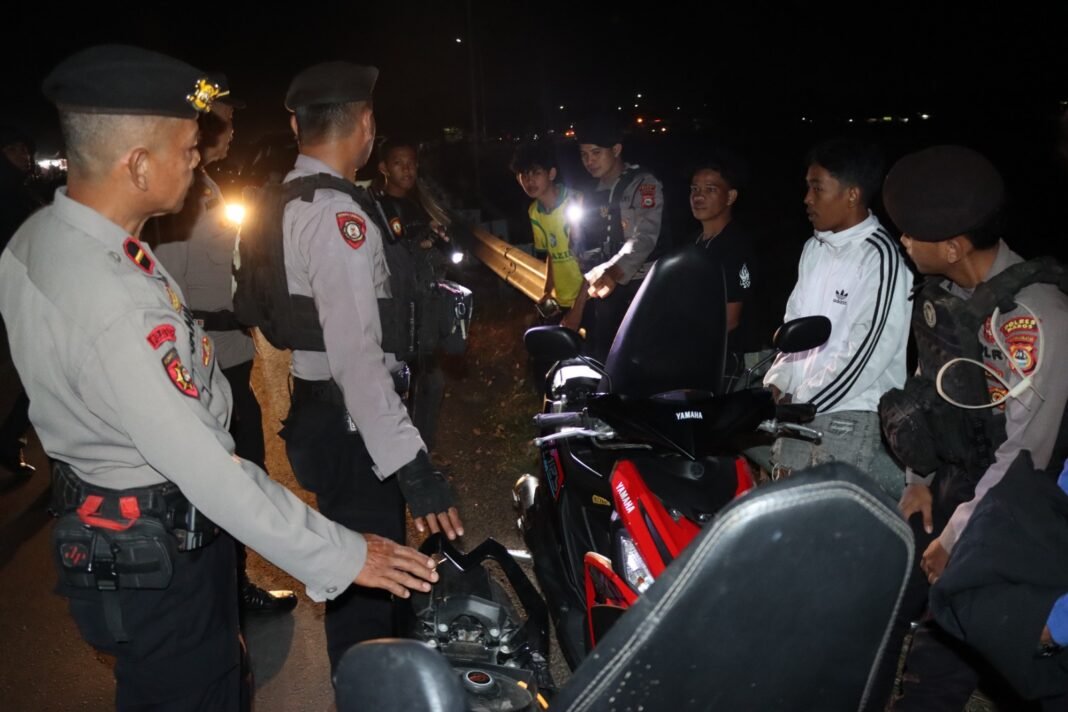 olres Maros menggelar Operasi Cipta Kondusif (Cipkon) pada Sabtu malam (8/8/2026). (Foto: Polres Maros)