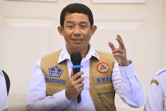 Gempa M7,7 NTT Tewaskan 38 Orang, BNPB Catat 2.000 Warga Mengungsi Gempa M7,7 NTT Tewaskan 38 Orang, BNPB Catat 2.000 Warga Mengungsi
