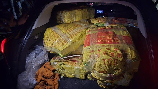 27 Kg Sabu Gagal Diedarkan, Polisi Bongkar Modus Sembunyikan Narkoba di Dinding Mobil Penyelundupan sabu dari Aceh. (Foto: Dok. Ist)