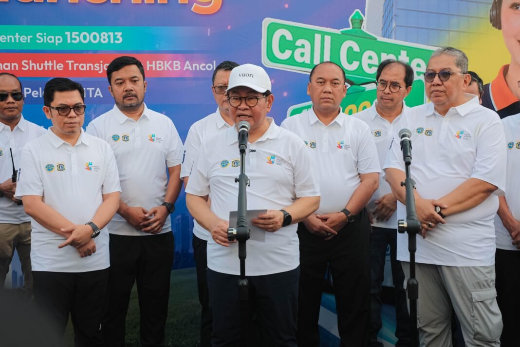 Pramono Anung Bakal Alihkan Pengelolaan Transportasi ke Kepulauan Seribu dari Dishub DKI kepada Transjakarta Pramono Anung Bakal Alihkan Pengelolaan Transportasi ke Kepulauan Seribu dari Dishub DKI kepada Transjakarta