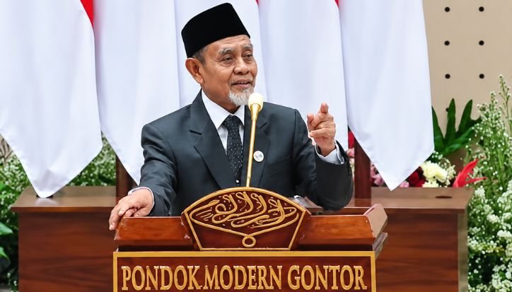 Kiai Gontor Lempar Sindiran soal ‘Cari Muka’ di Depan Prabowo: Singgung Ijazah hingga Jabatan Pimpinan Pondok Modern Darussalam Gontor, KH Hasan Abdullah Sahal