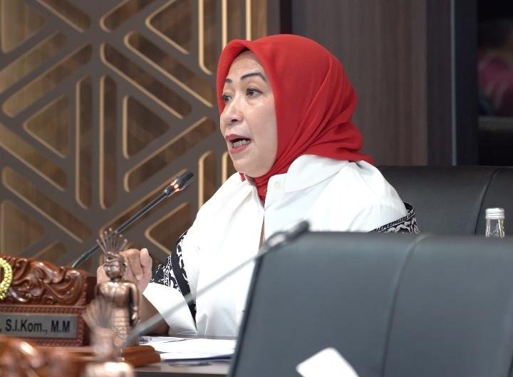 DPRD DKI Dorong Bank Jakarta Perbaiki Layanan Sebelum IPO Melantai di BEI DPRD DKI Dorong Bank Jakarta Perbaiki Layanan Sebelum IPO Melantai di BEI