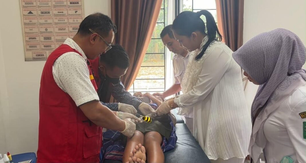 Tak Sekadar Maulid, Pemkab Simalungun Gelar Cek Kesehatan hingga Sunat Massal Tak Sekadar Maulid, Pemkab Simalungun Gelar Cek Kesehatan hingga Sunat Massal