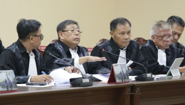 Sembilan Hakim MK Kembali Diadukan ke MKMK soal Putusan Sengketa Ijazah Gibran Para Pelapor saat Sidang MKMK dengan agenda Pemeriksaan Pendahuluan