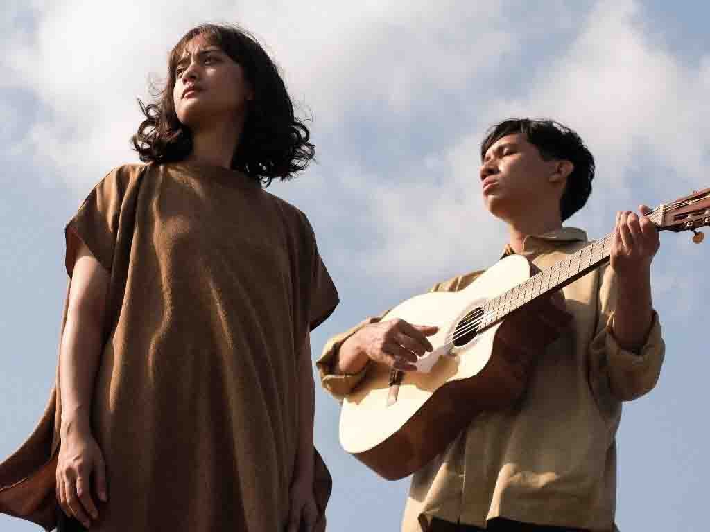 Banda Neira Resmi Merilis Video Klip Single Bertajuk Ajariku Jadi Berani Unit duo, Banda Neira. (Foto: Istimewa)