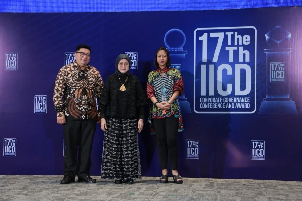 Solusi Bangun Indonesia Raih Penghargaan IICD Corporate Governance Award 2026, Atas Keberhasilan Jaga Tata Kelola dan Transparansi Solusi Bangun Indonesia Raih Penghargaan IICD Corporate Governance Award 2026, Atas Keberhasilan Jaga Tata Kelola dan Transparansi